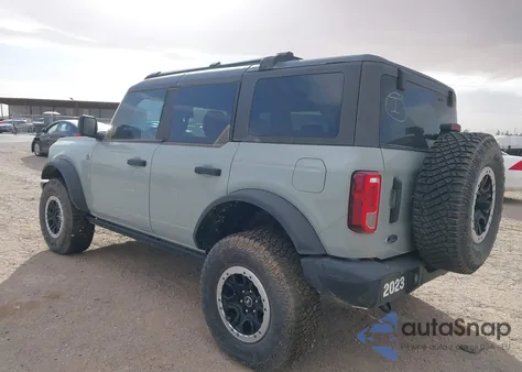 2022 Ford Bronco Black Diamond из США, поврежденный, VIN 1FMEE5DP8NLB10601